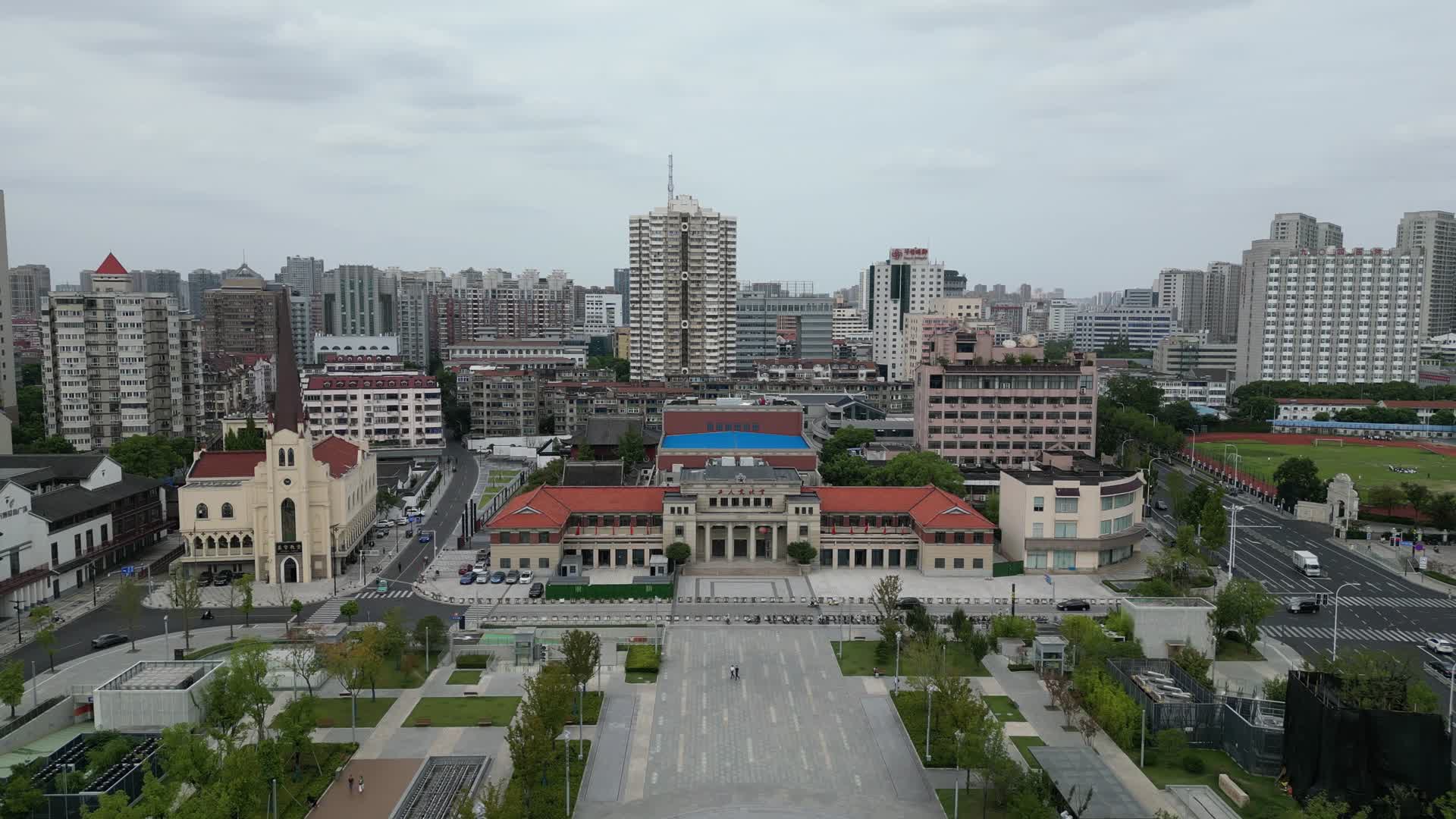 航拍江苏常州文化宫视频的预览图