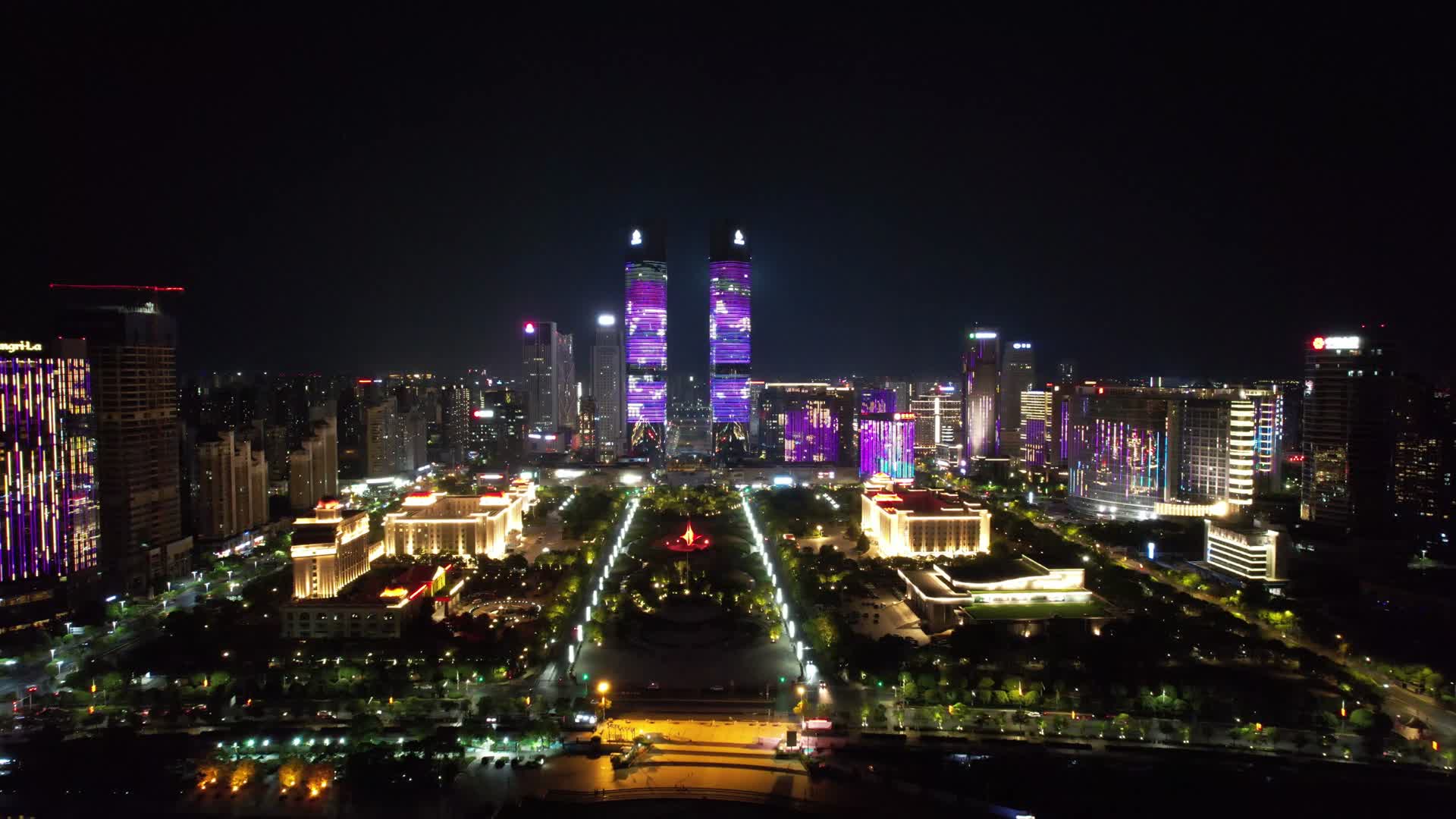 航拍江西南昌红谷滩行政广场夜景视频的预览图