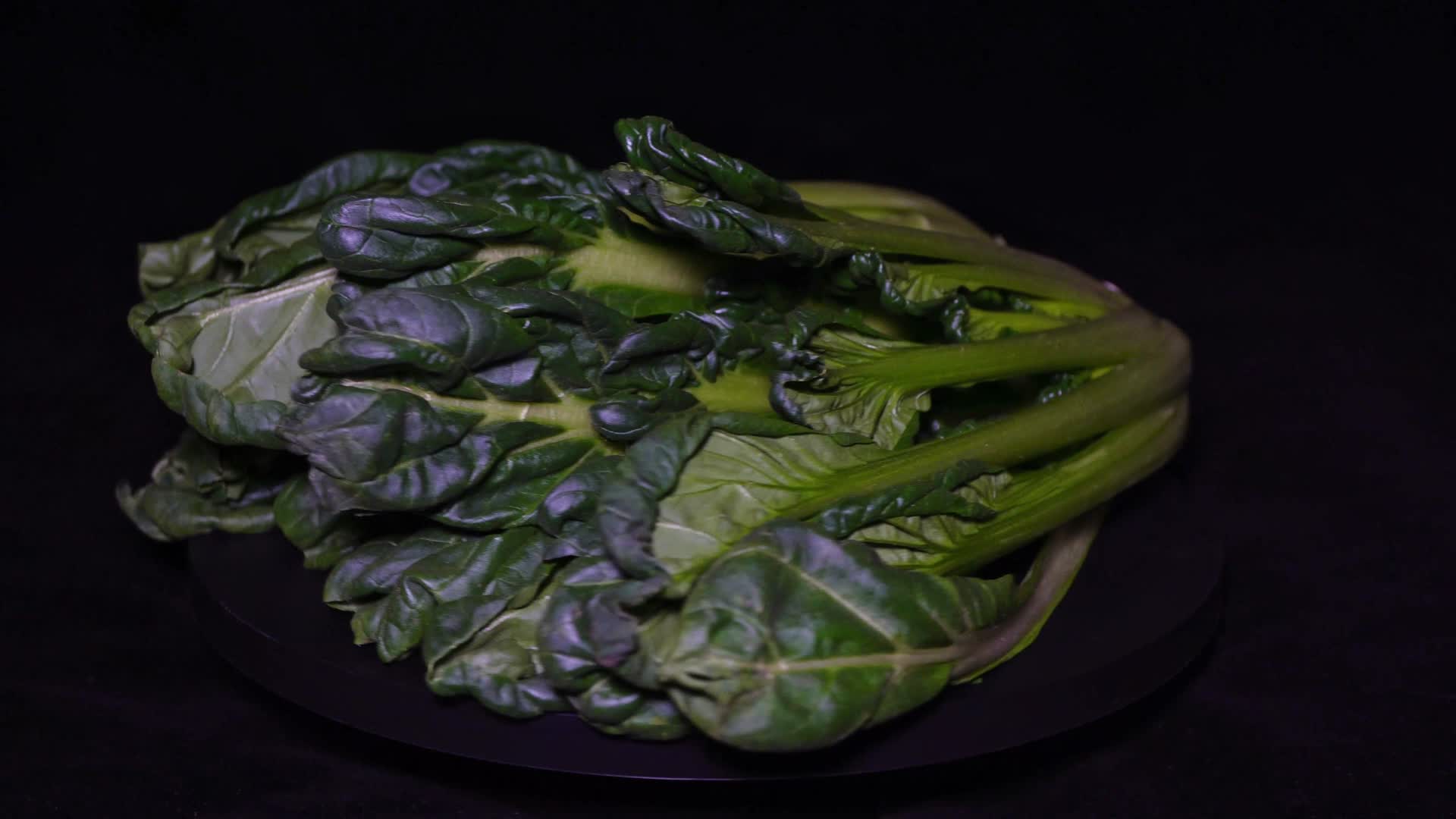 蔬菜菊花菜绿叶菜食材视频的预览图