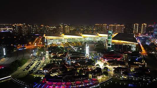 航拍江苏苏州国际博览中心夜景视频的预览图