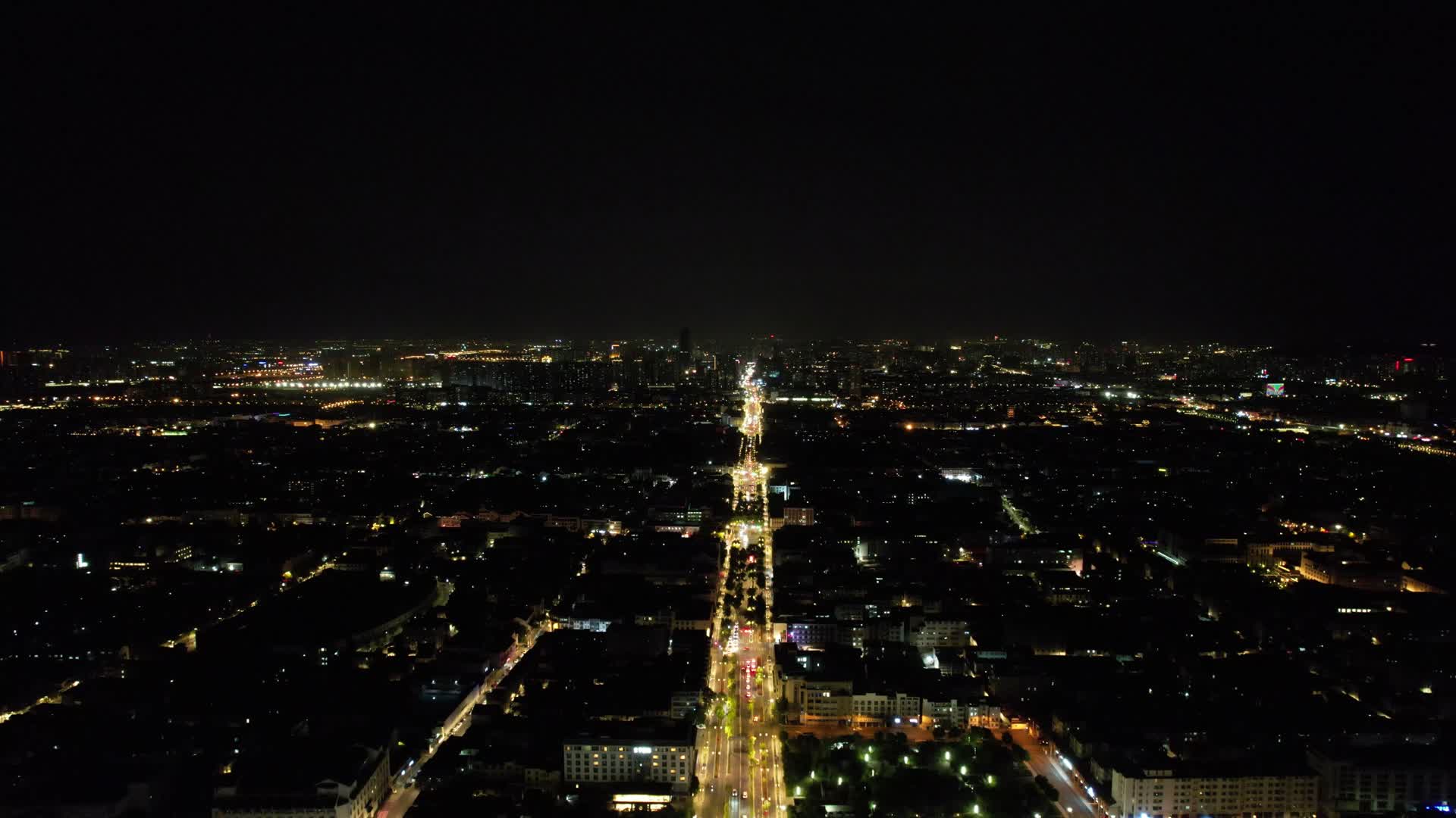 航拍江苏苏州城市夜景交通大道视频的预览图