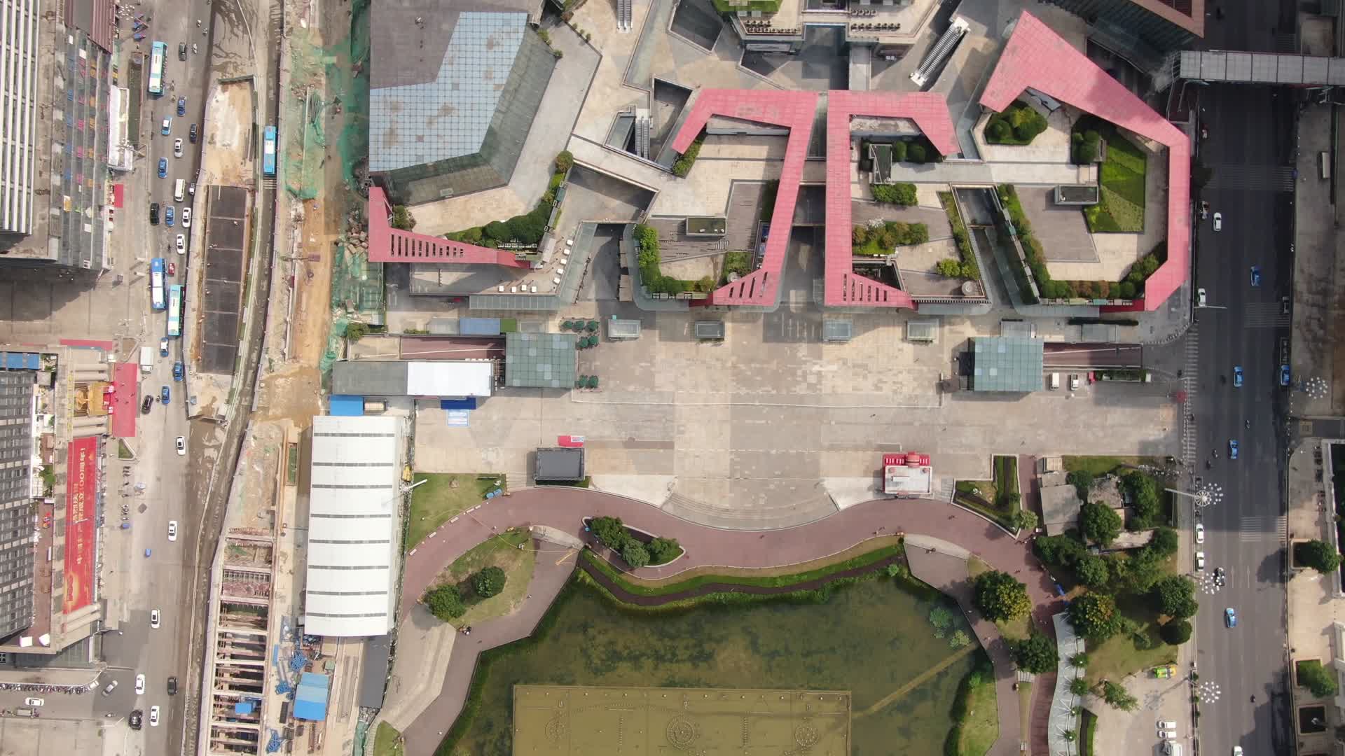 航拍贵阳花果园购物中心视频的预览图