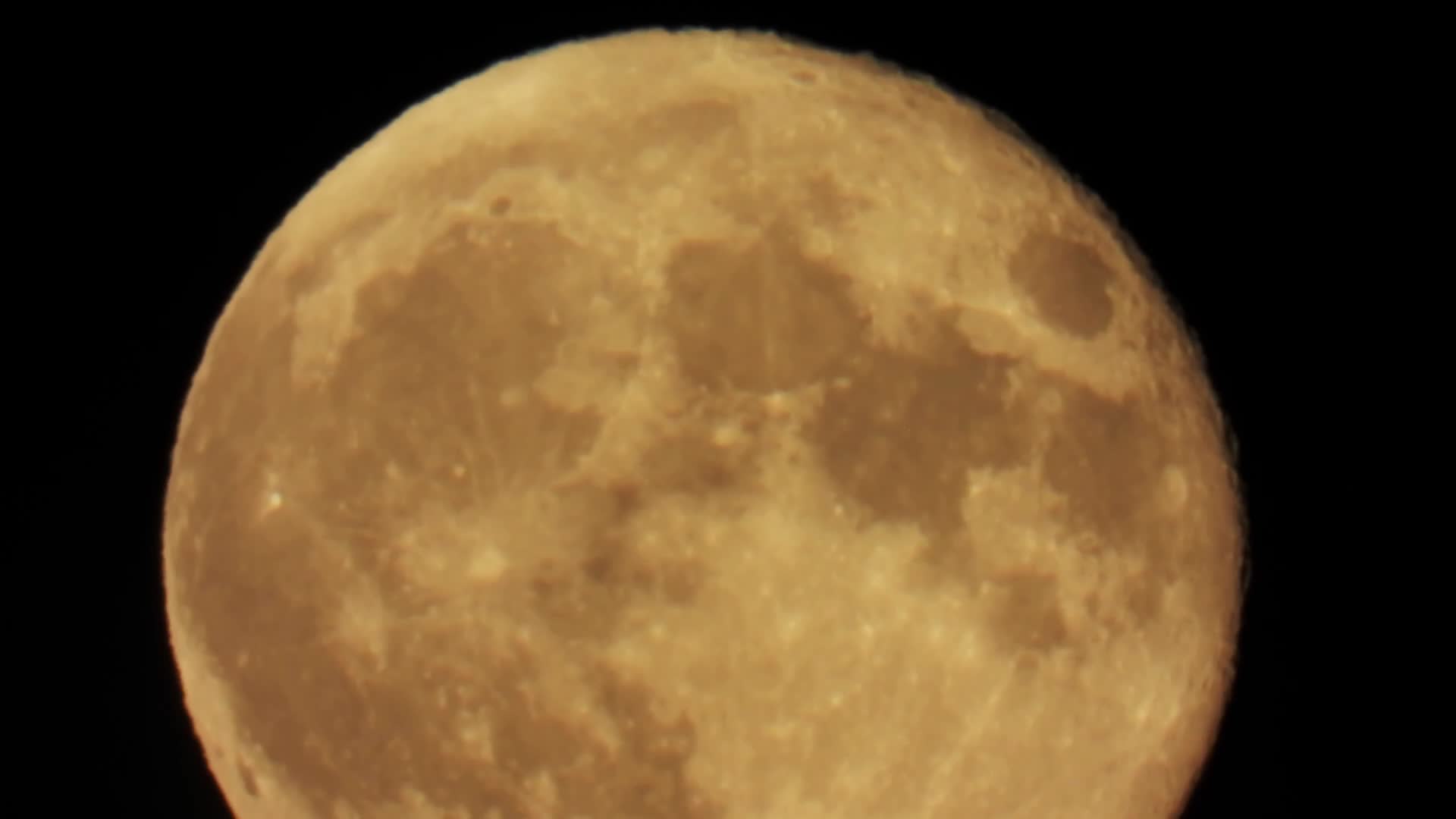 满月月亮月球月球坑特写视频的预览图