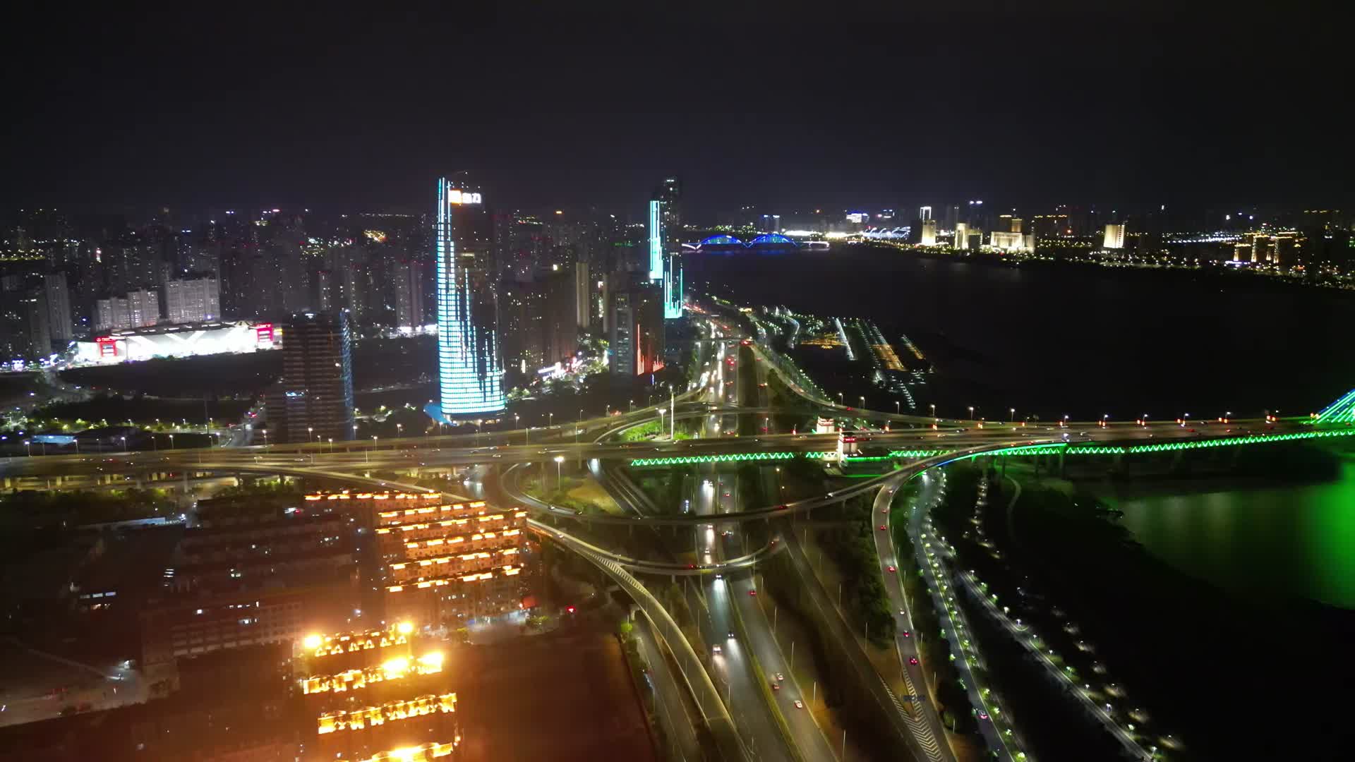 航拍南昌城市夜景灯光视频的预览图