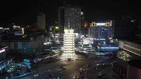 河南郑州二七塔夜景灯光航拍视频的预览图