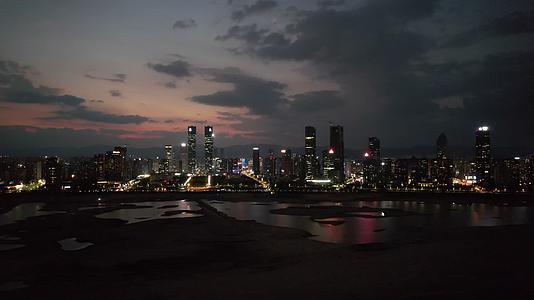 航拍江西南昌红谷滩秋水广场CBD夜景视频的预览图