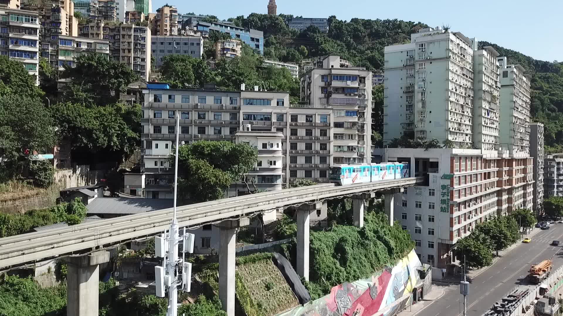 重庆李子坝站视频的预览图