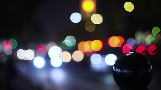 城市夜晚街头视频的预览图
