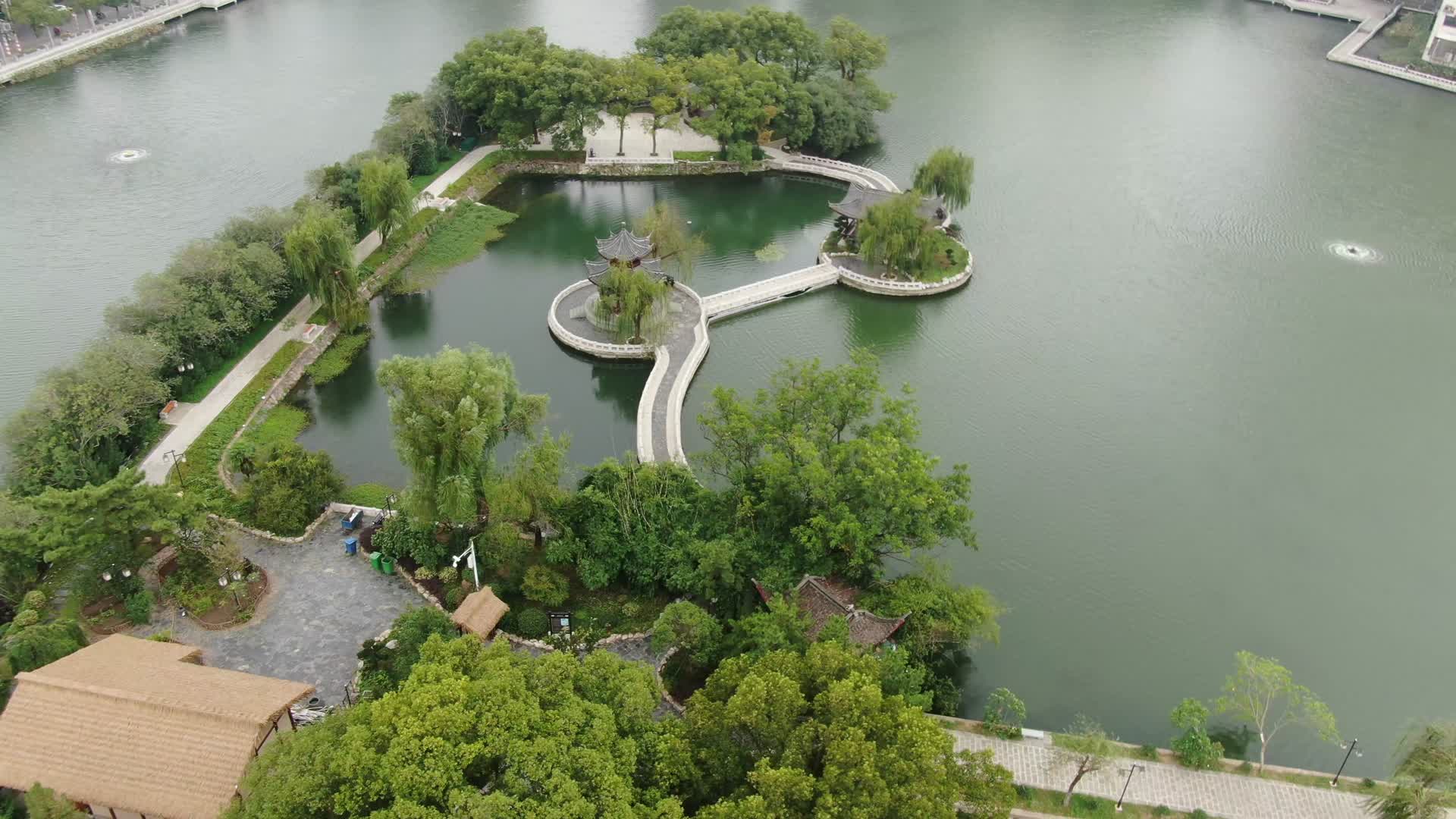 江西南昌八一公园航拍视频的预览图