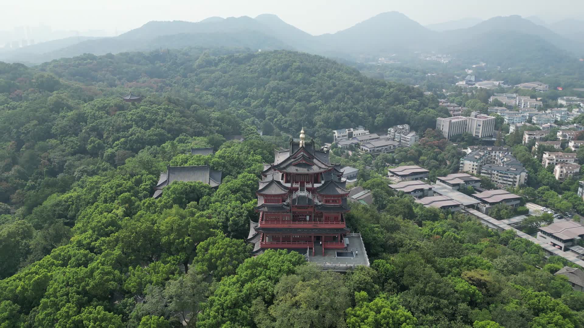 浙江杭州西湖城隍阁航拍视频的预览图