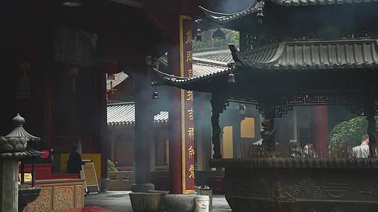 杭州春天寺庙古建筑自然唯美视频的预览图