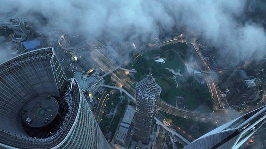 上海陆家嘴四件套上海高空俯瞰云海上海航拍视频的预览图