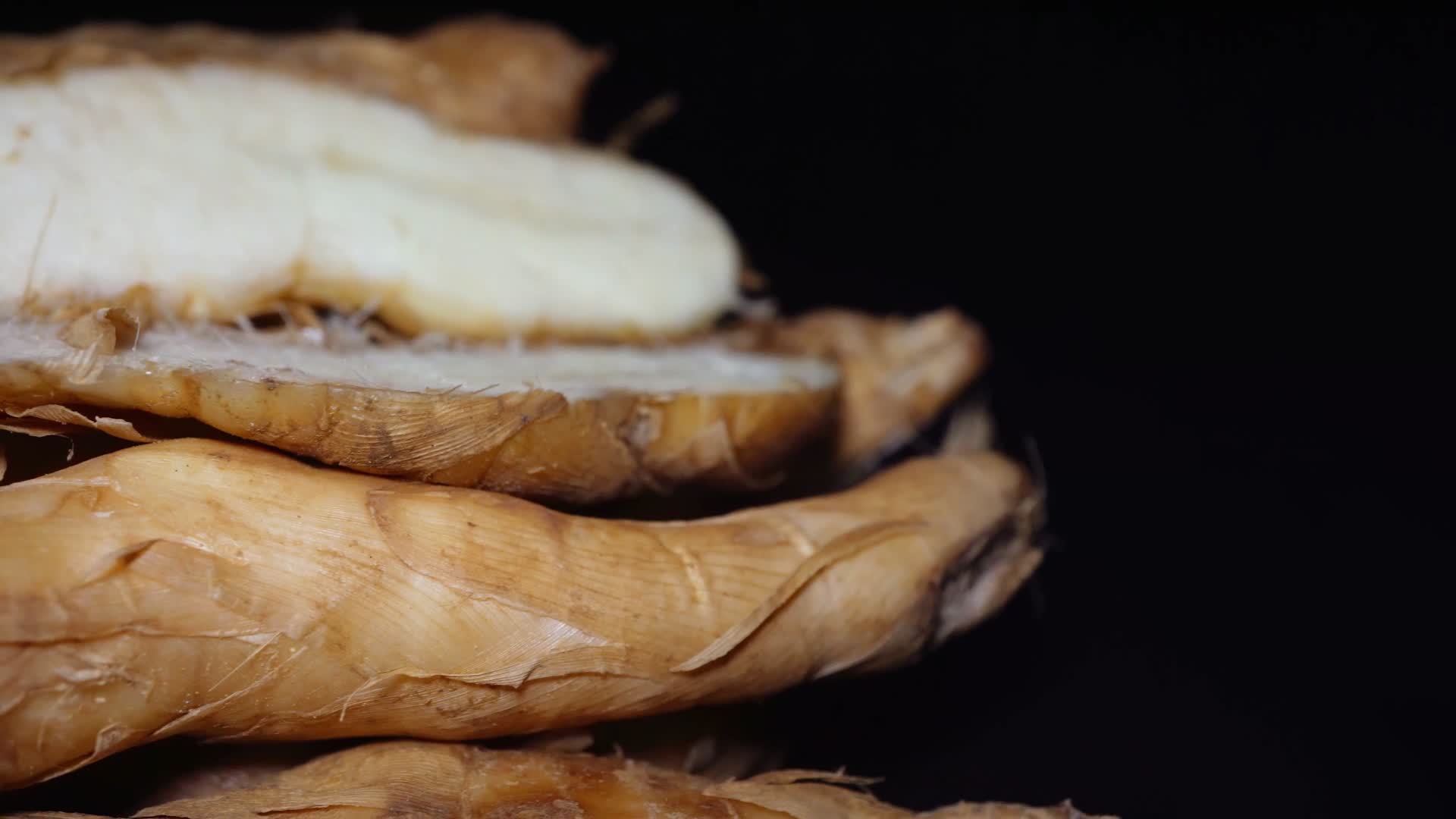冬薯竹薯绵薯竹芋竹根薯农产品视频的预览图