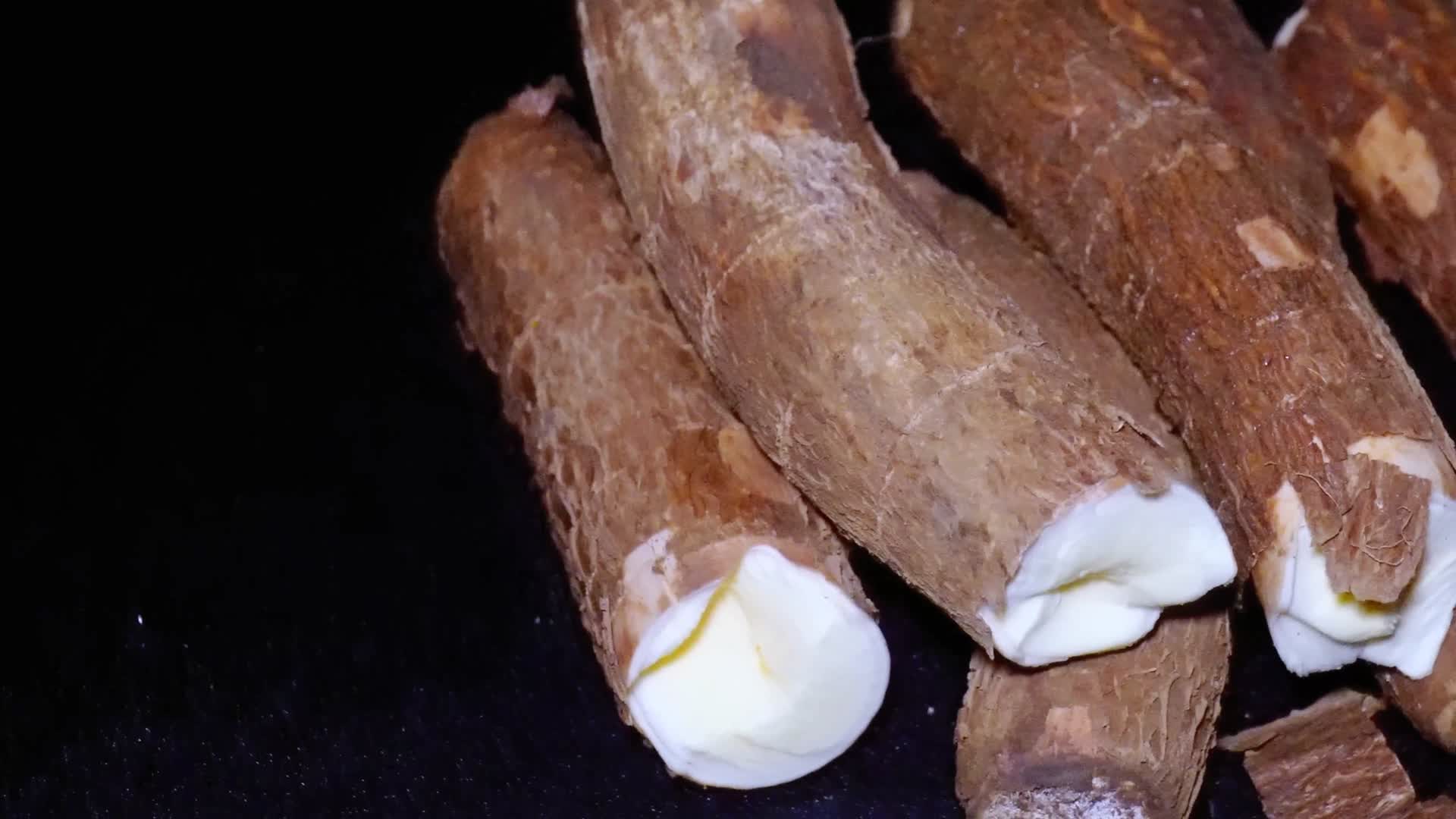 黄肉木薯广西面包木薯粗粮视频的预览图
