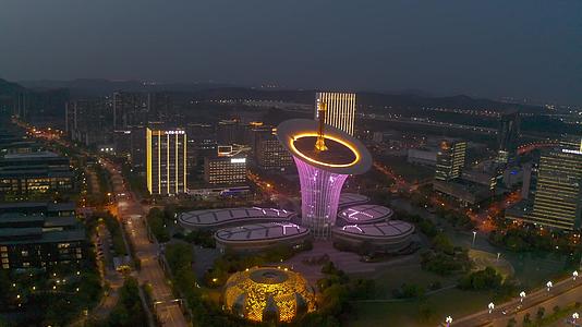 武汉光谷未来科技城航拍夜景视频的预览图