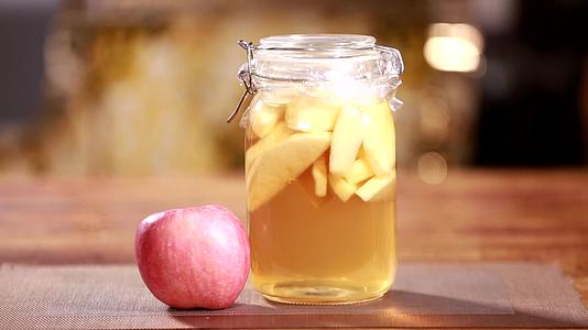 健康养生苹果醋苹果酵素苹果酒酿酒视频的预览图