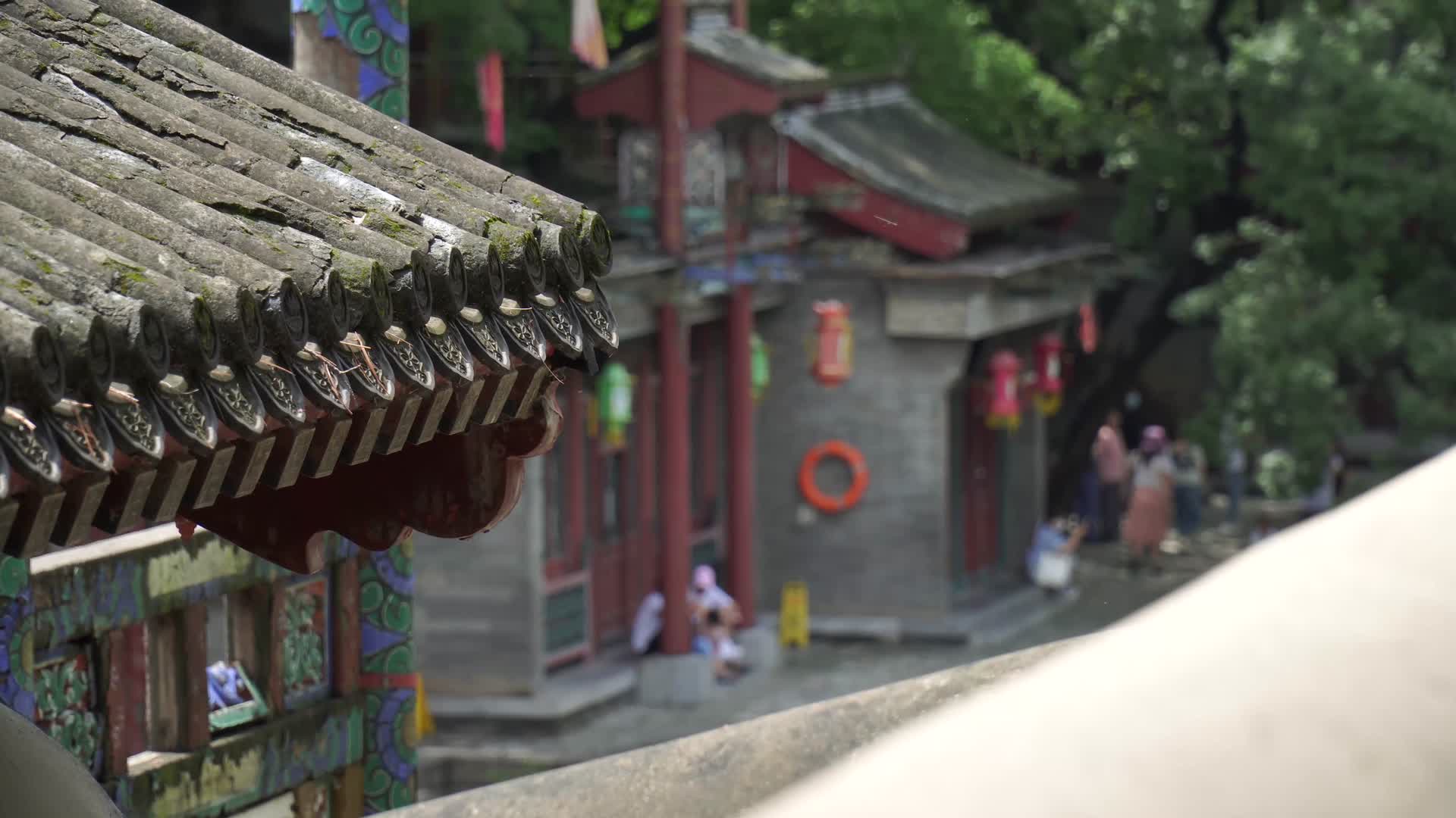 江南水乡河边明清古建筑中式建筑视频的预览图