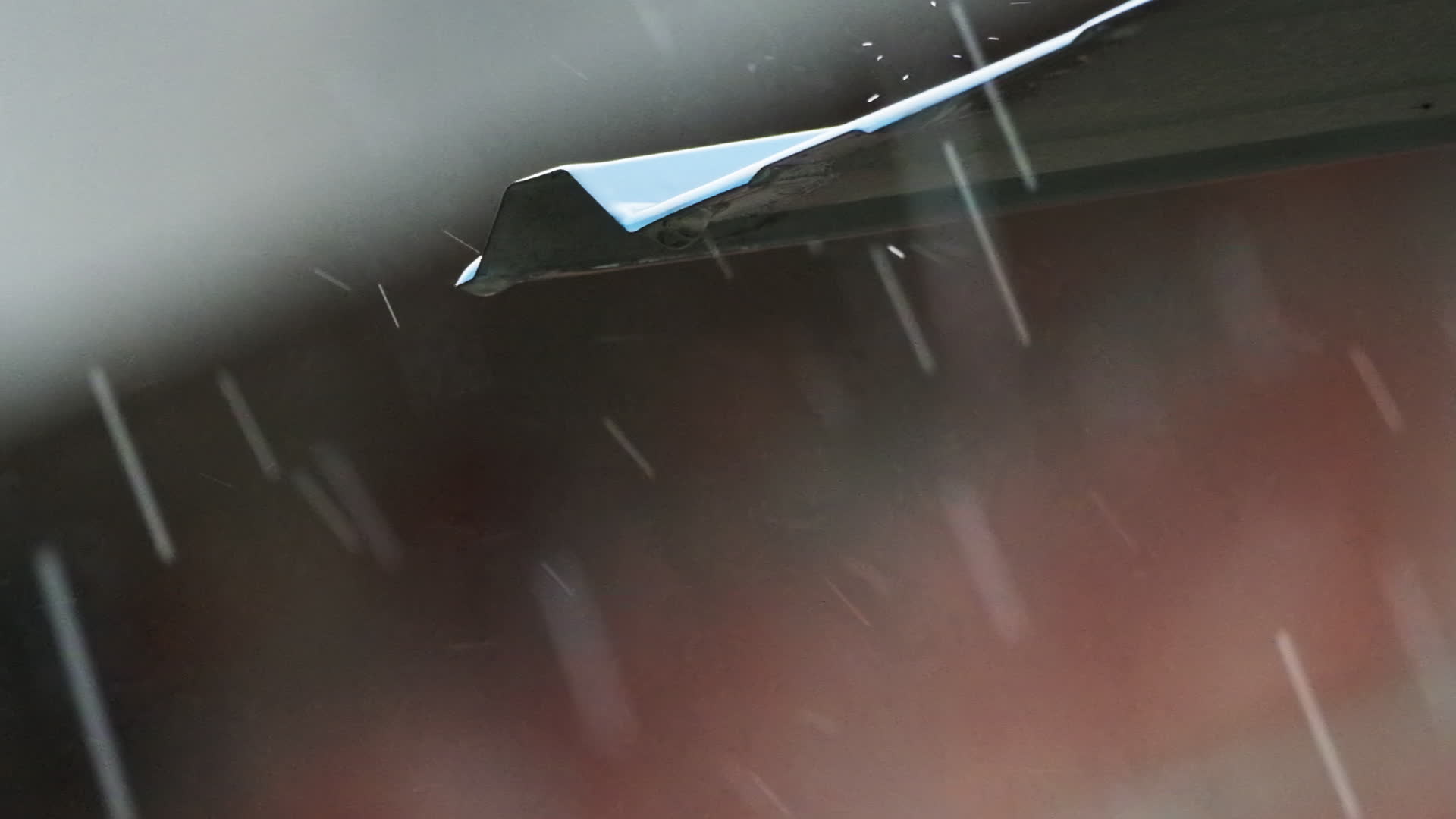 下雨升格实拍镜头视频的预览图