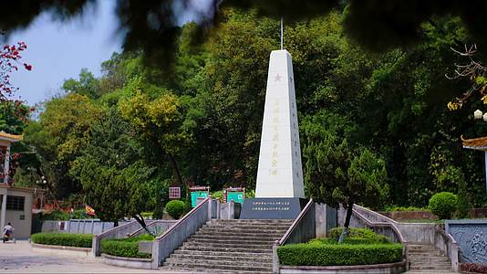 4k红色景点清明烈士纪念日纪念公园纪念碑视频的预览图