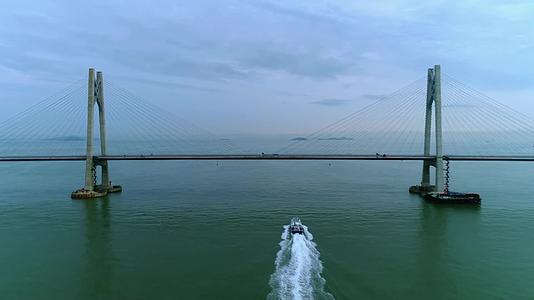港珠澳大桥高清航拍视频的预览图