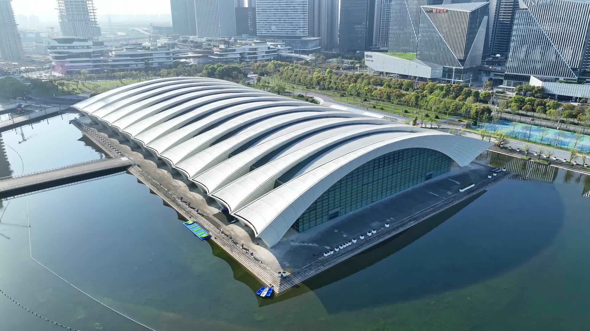 上海东方体育中心浦东建设前滩发展上海地标视频的预览图