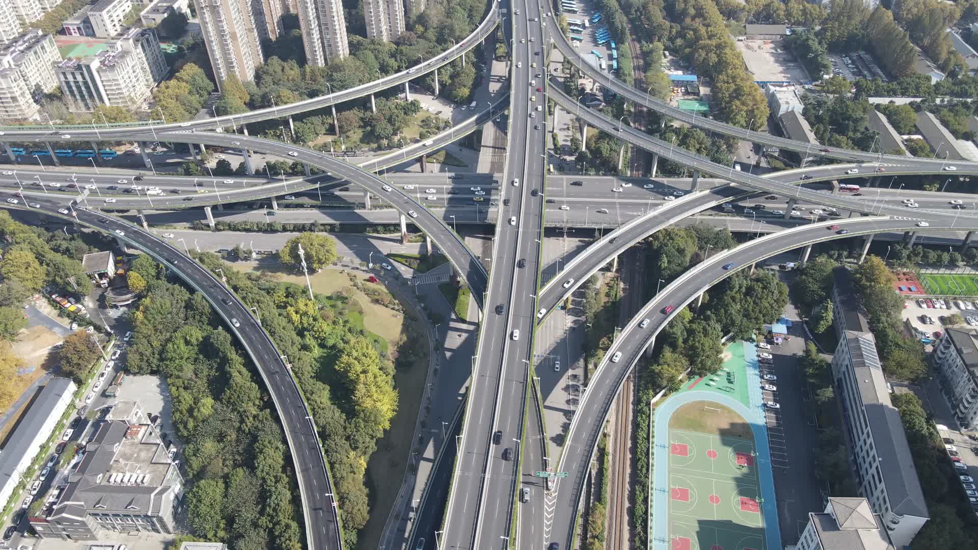 航拍城市立交桥南京双桥门高架桥视频的预览图