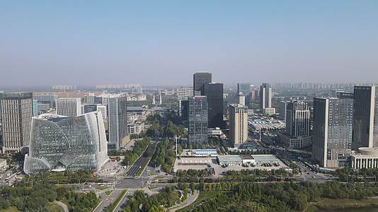 河南郑州金融中心商务建筑航拍视频的预览图