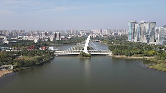 河南郑州城市建设航拍视频的预览图
