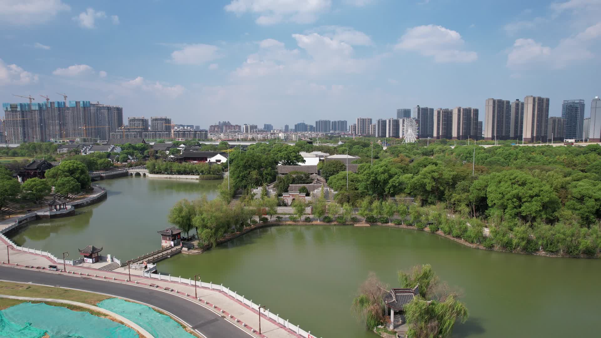 航拍江西南昌八大山人梅湖景区视频的预览图