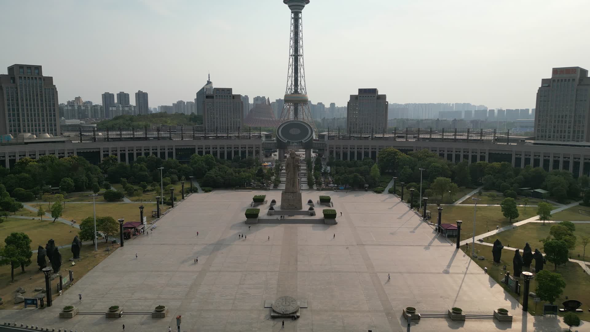 航拍湖南株洲神农城4A景区炎帝广场视频的预览图