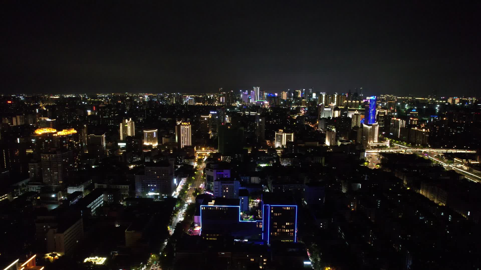 航拍浙江杭州城市夜景视频的预览图