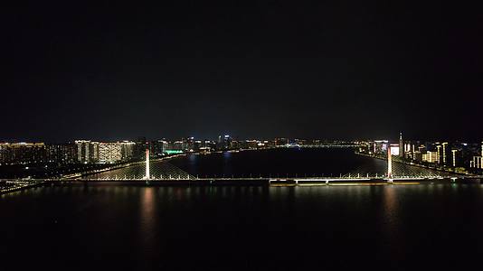 航拍浙江杭州钱江三桥夜景视频的预览图