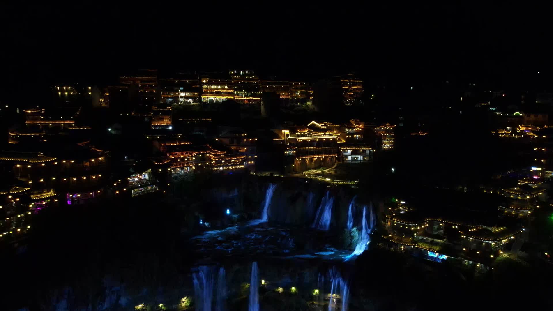湖南湘西芙蓉镇4A景区夜景航拍视频的预览图