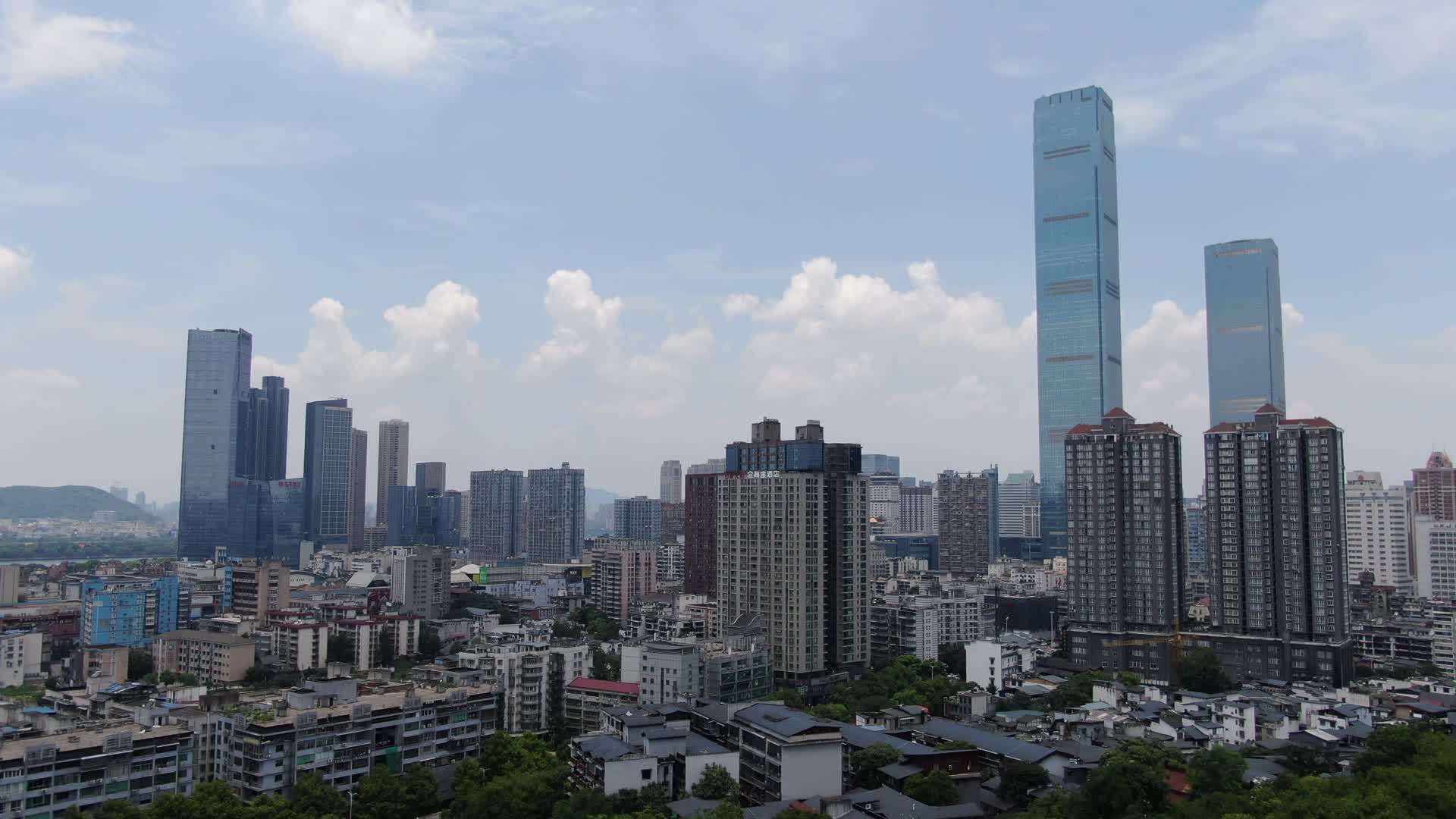 湖南长沙城市高楼建筑航拍视频的预览图