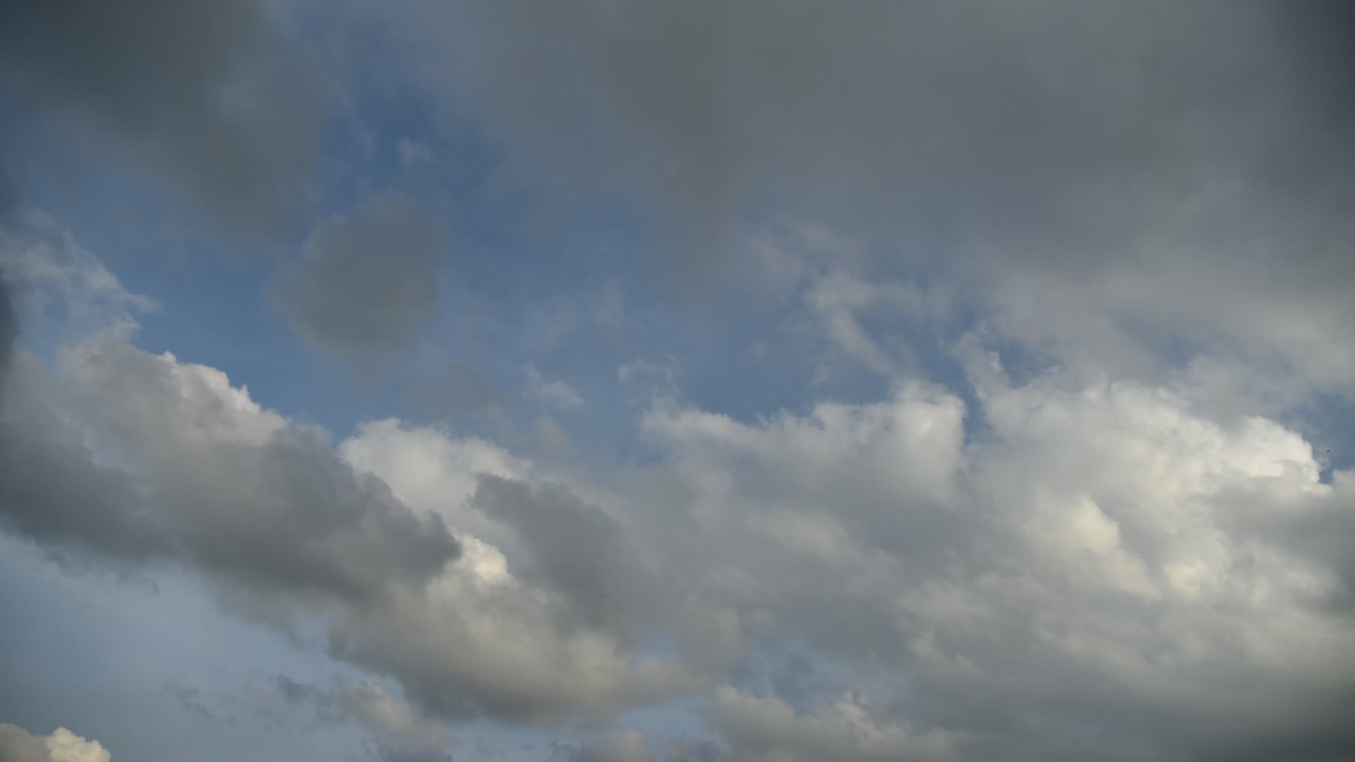 DSC1743天上漂亮的云视频的预览图