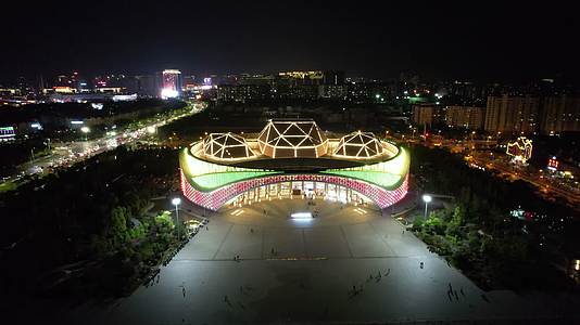 云南文化艺术中心夜景灯光航拍视频的预览图