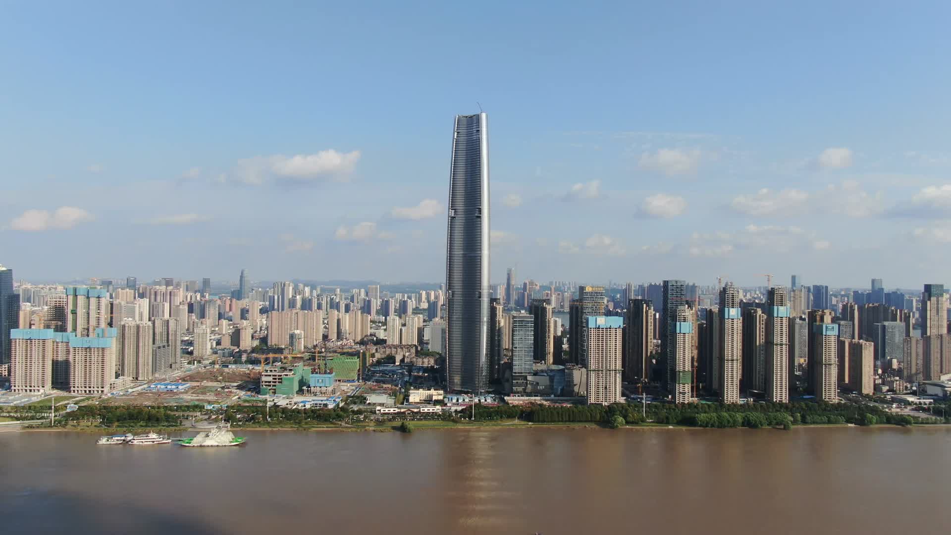 湖北武汉城市天际线航拍视频的预览图