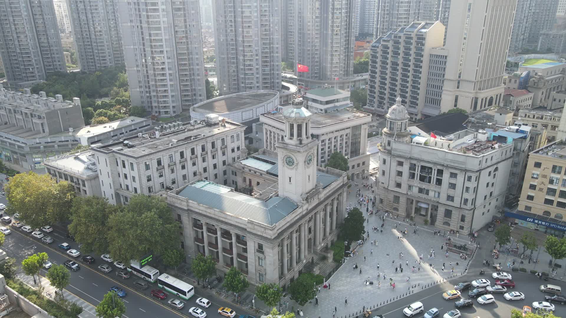 湖北武汉城市建设高楼建筑航拍视频的预览图