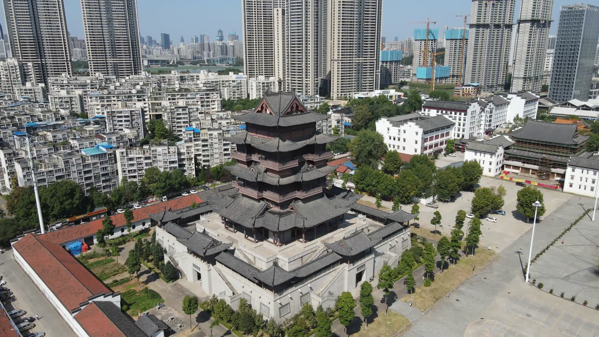 湖北武汉城市风光交通航拍视频的预览图