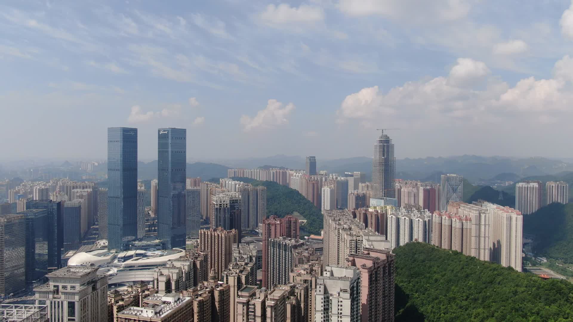 贵阳城市建设高楼航拍视频的预览图