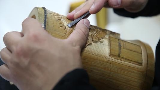 雕刻竹雕工艺品竹产业竹工艺产品竹延伸产品视频的预览图
