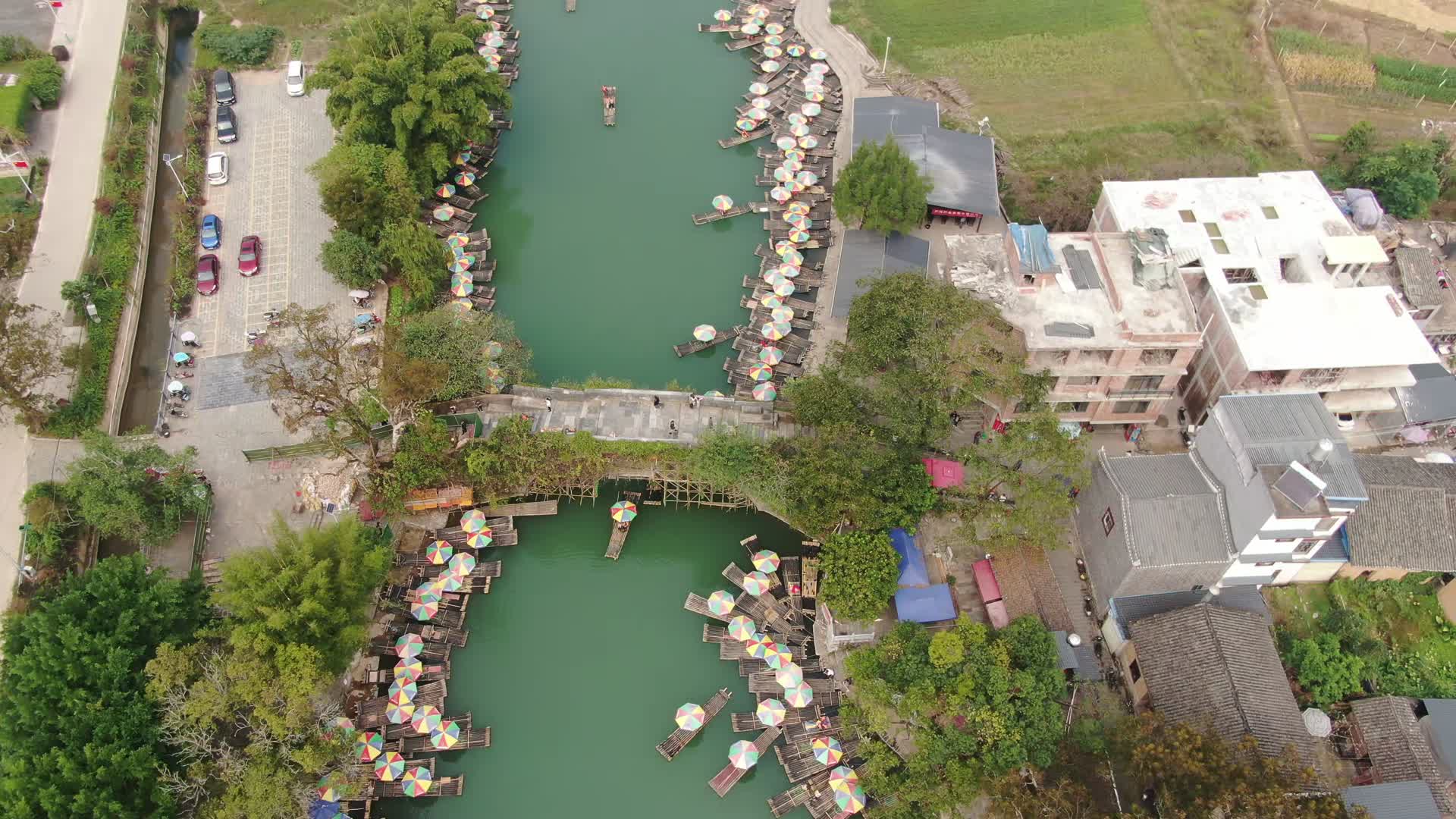广西桂林遇龙河景区航拍视频的预览图