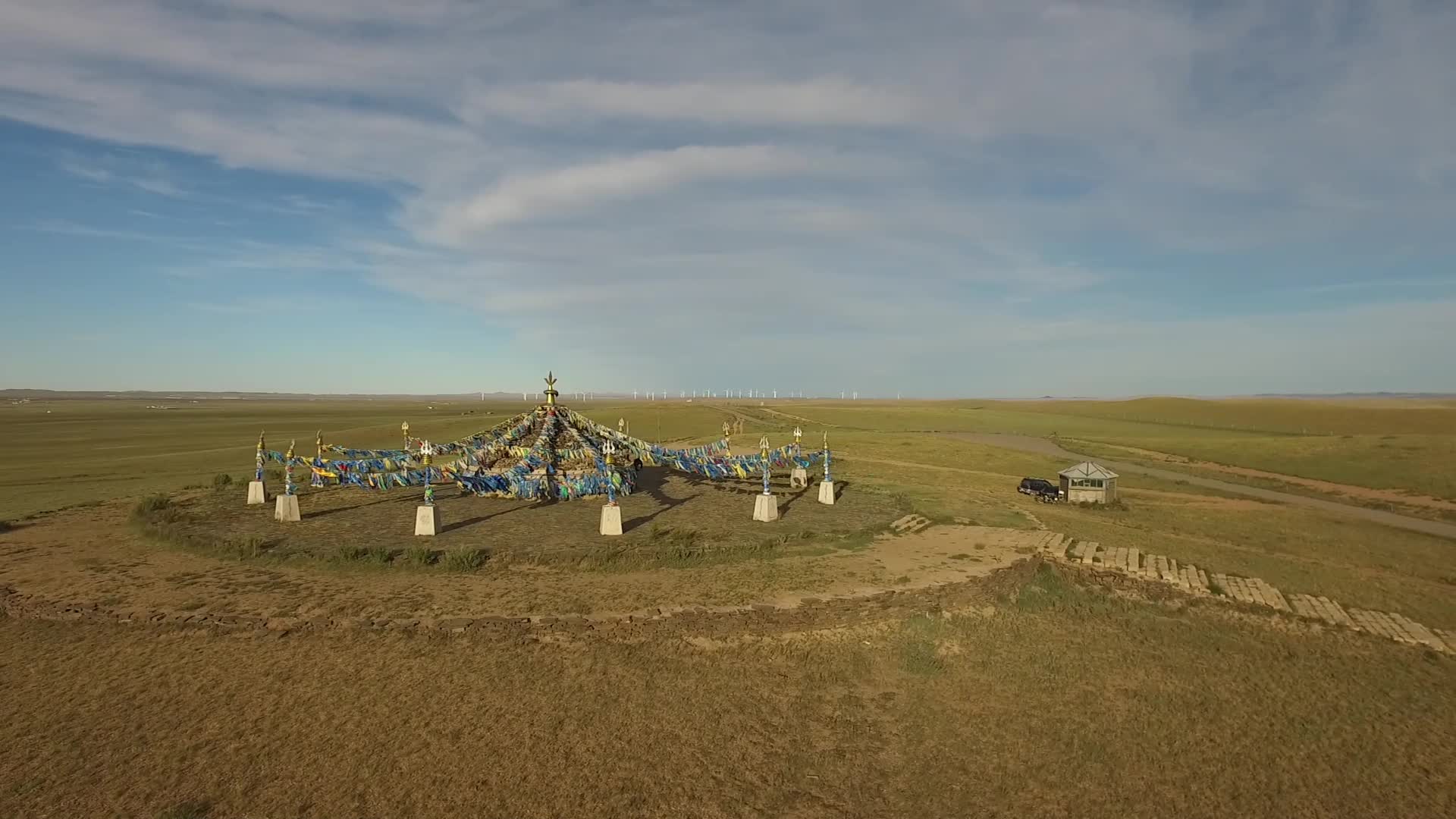 内蒙古乌兰察布四子王旗敖包航拍视频的预览图