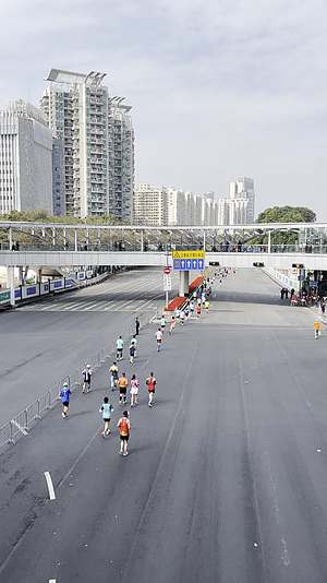 深圳马拉松跑步实拍视频的预览图