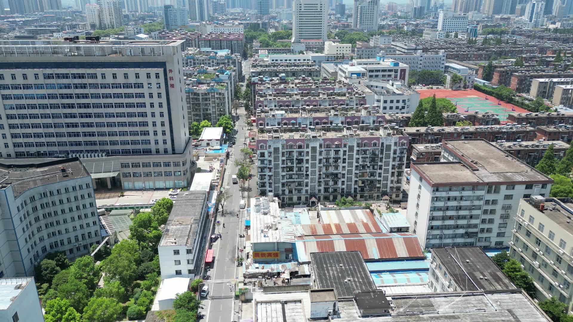 湖北襄阳市中心医院航拍视频的预览图