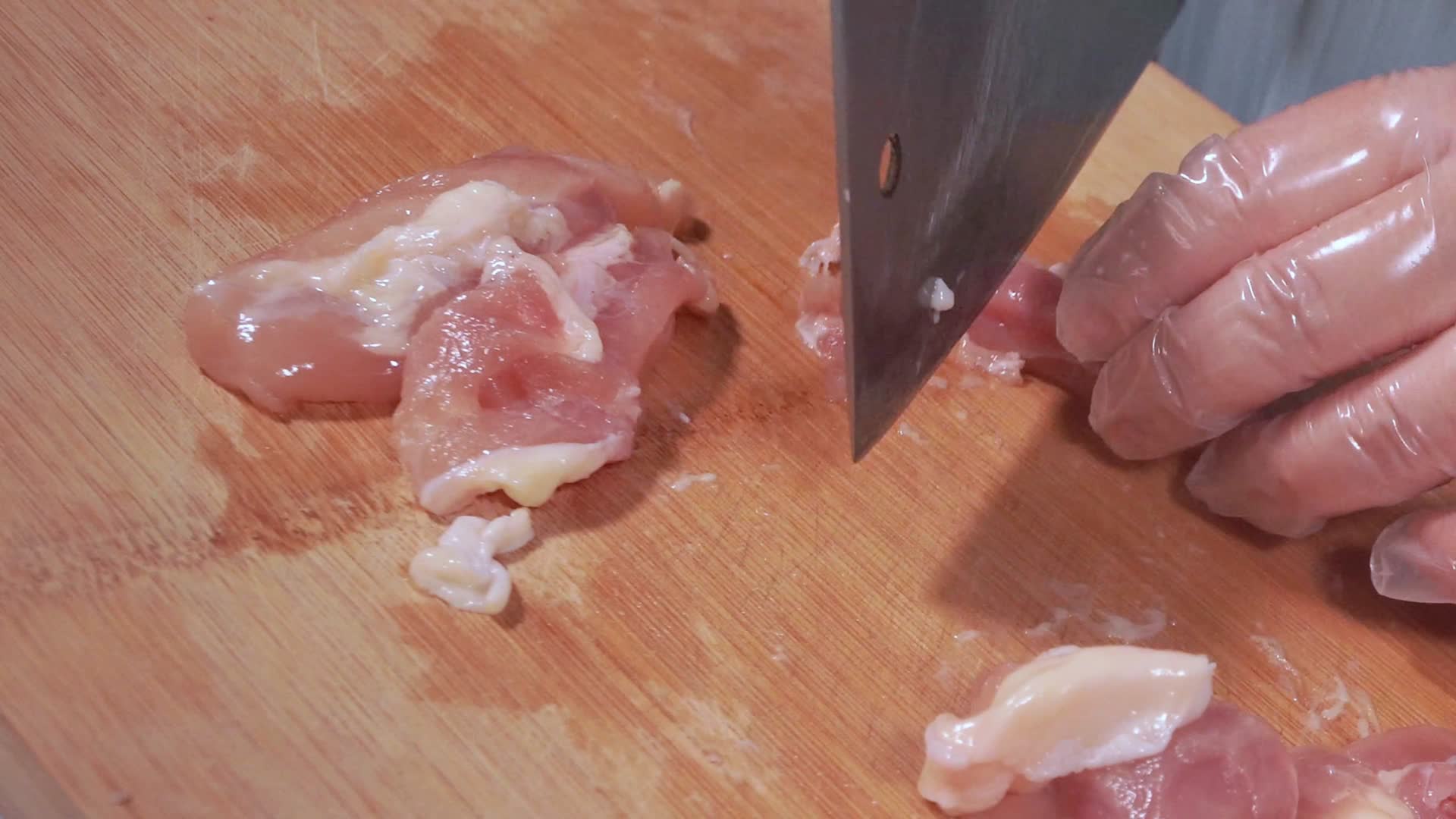厨师刀工切肉视频的预览图