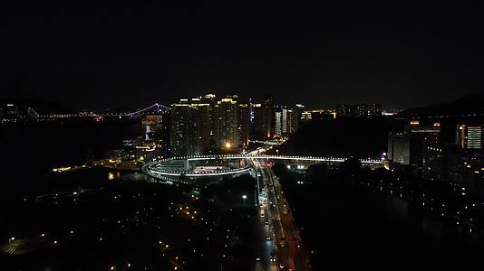 航拍福建厦门城市夜景交通高架桥视频的预览图