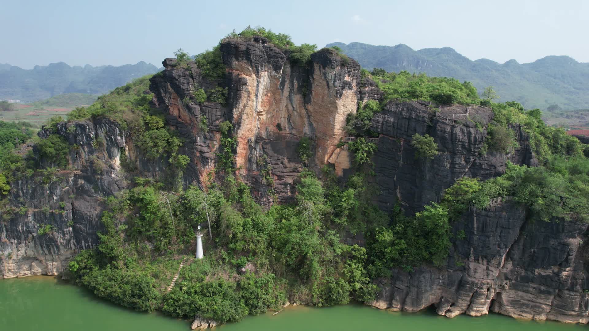 广西桂林山水旅游景区航拍视频的预览图