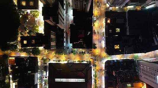 航拍云南昆明五华区步行街夜景视频的预览图