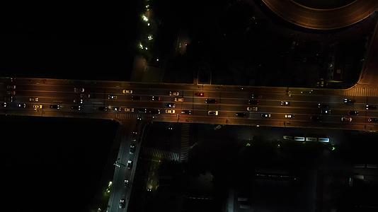 长沙橘子洲大桥夜景航拍视频的预览图